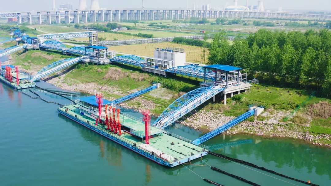 ��Ȧ- (�й���)��ȦΪ�Ķ���