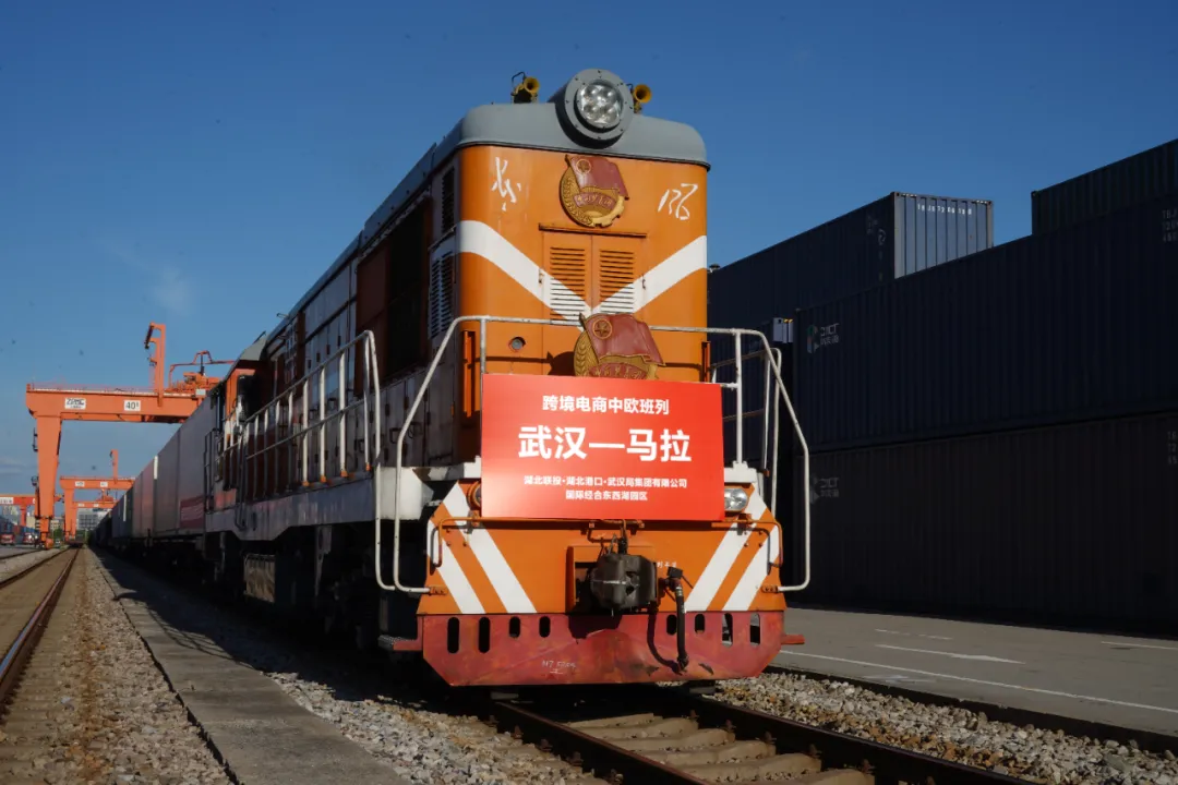 ��Ȧ- (�й���)��ȦΪ�Ķ���